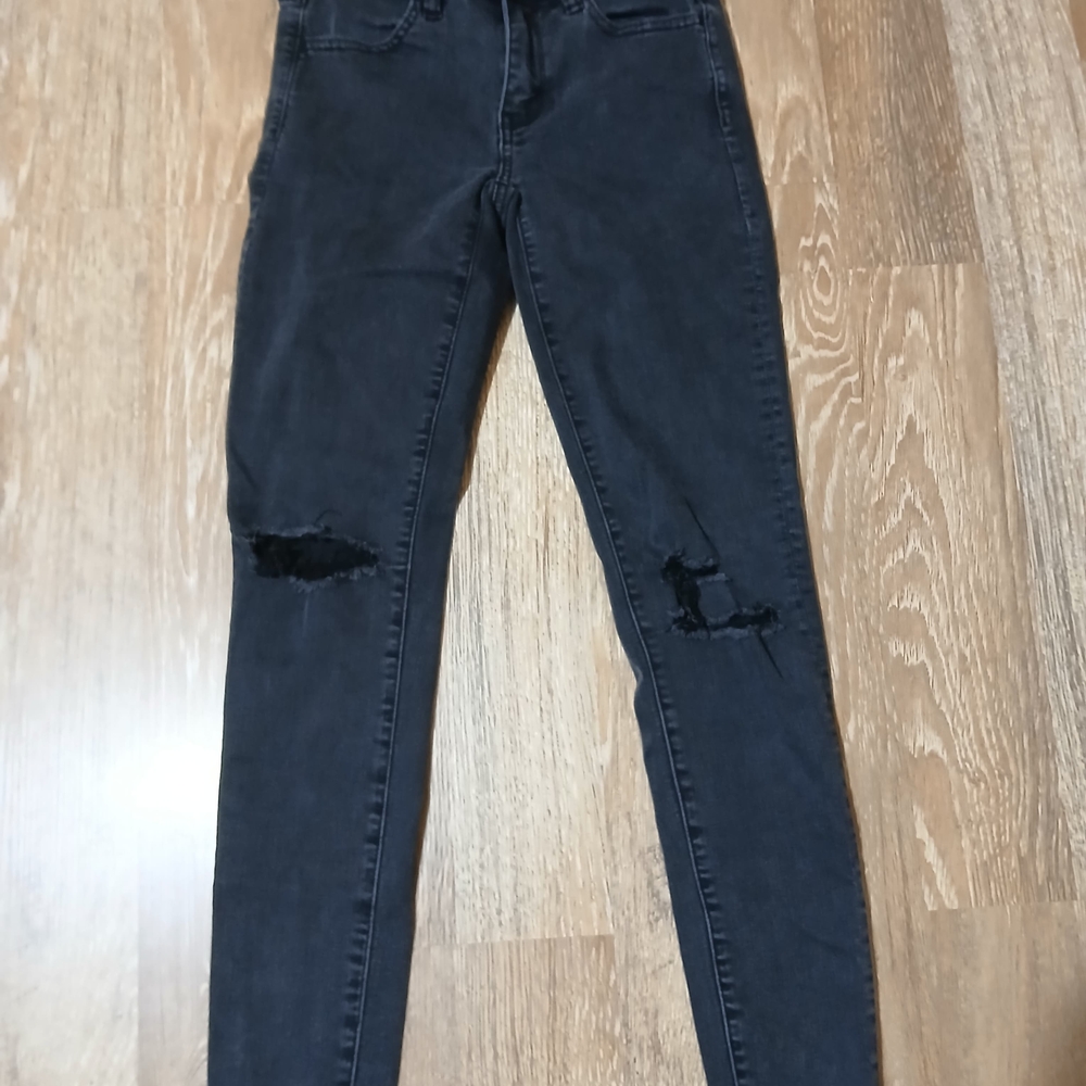 American Eagle Outfitters Charcoal Distressed Skinny Jeans
